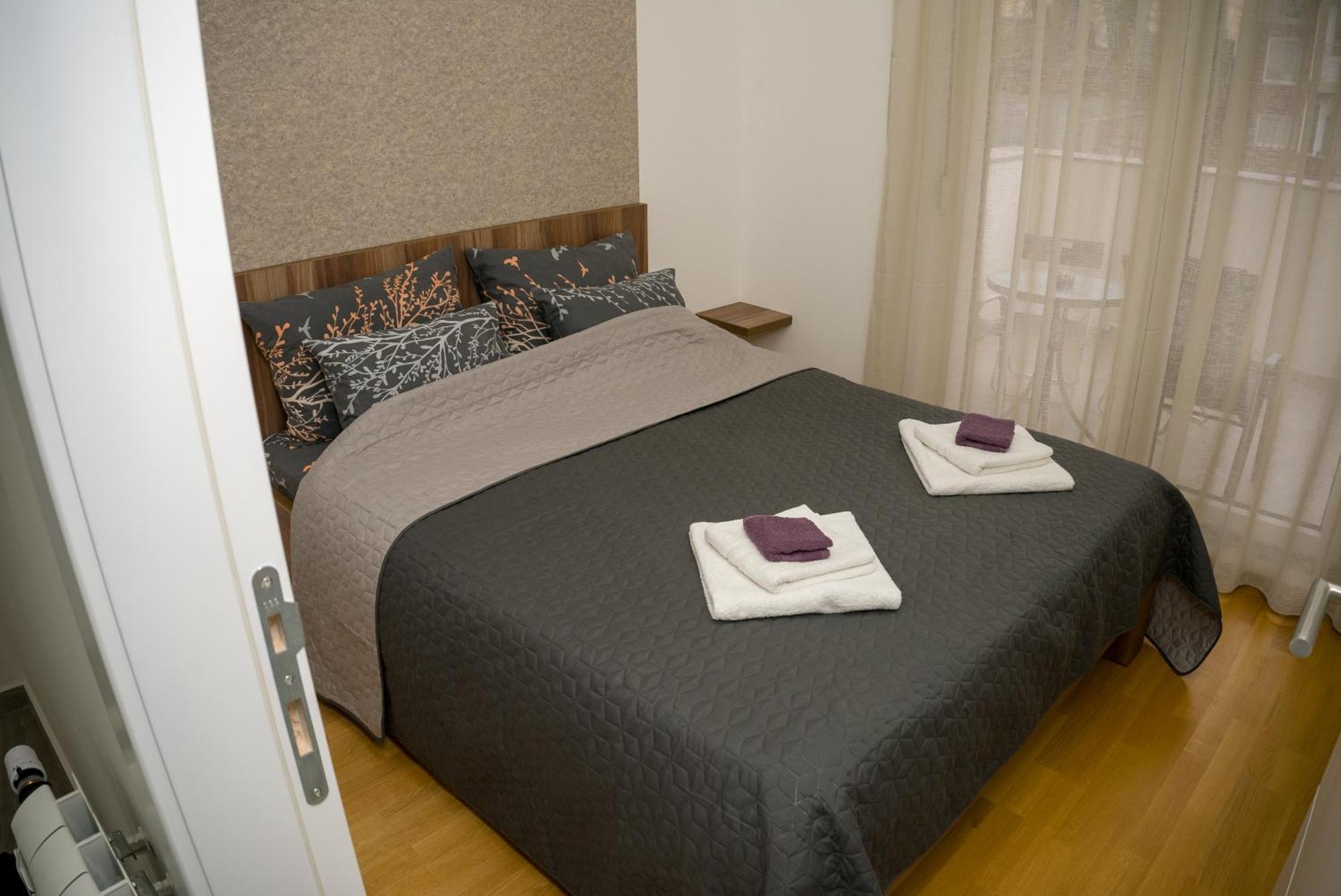 Apartment Infinity ครูเชวัซ ภายนอก รูปภาพ