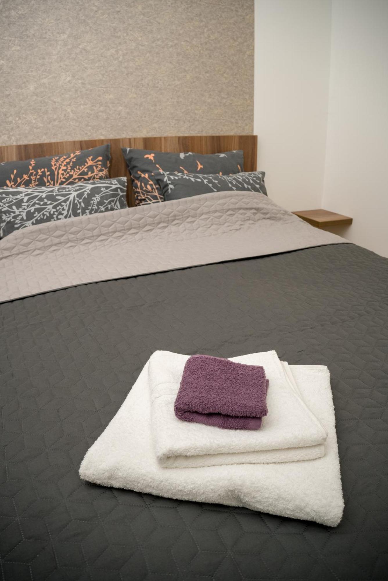 Apartment Infinity ครูเชวัซ ภายนอก รูปภาพ
